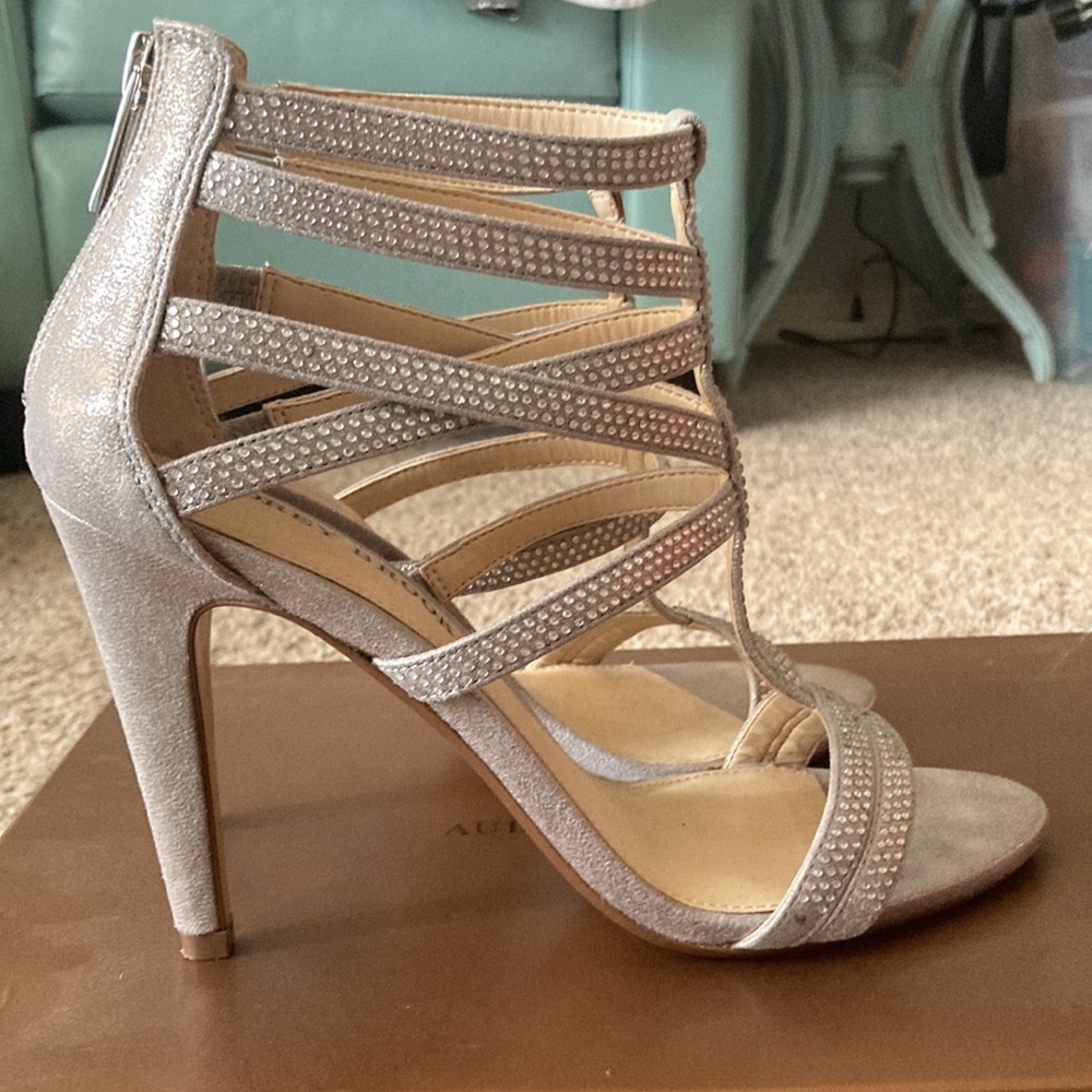 Audrey Brooke pewter silver heels